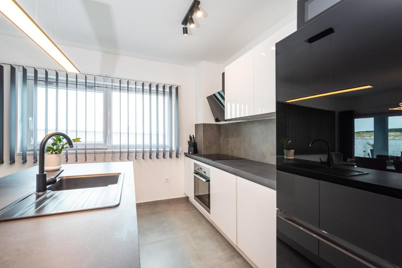 Luxury Villa Noemi Ražanac Esterno foto